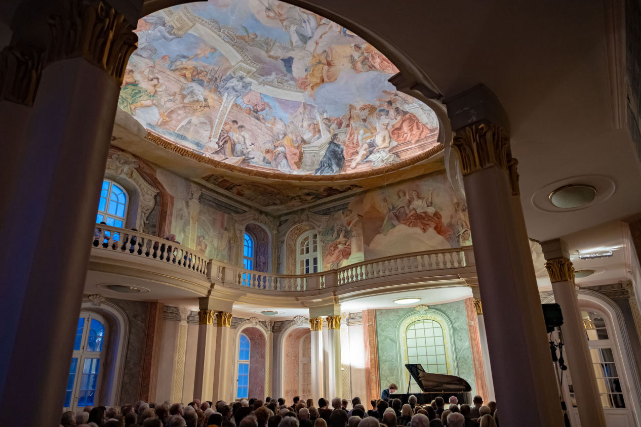 Schloss Ettlingen, Asamsaal